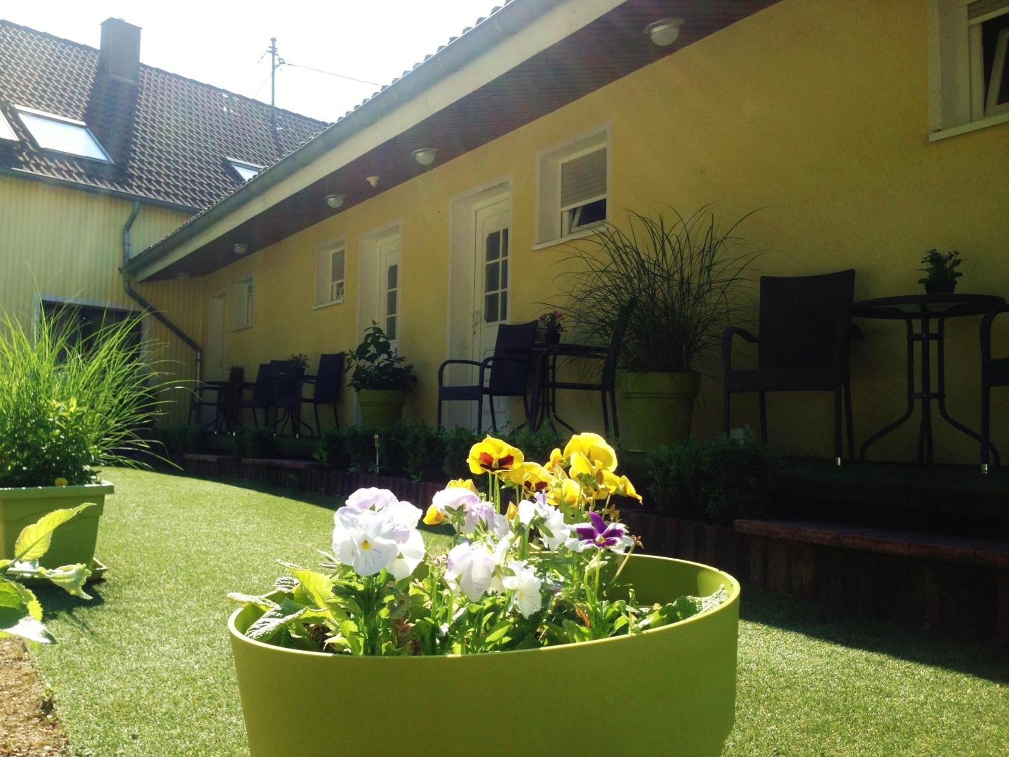 Hotel Sonnenhof Merzig Exteriör bild