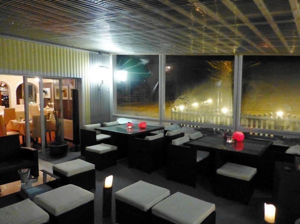 Hotel Sonnenhof Merzig Exteriör bild