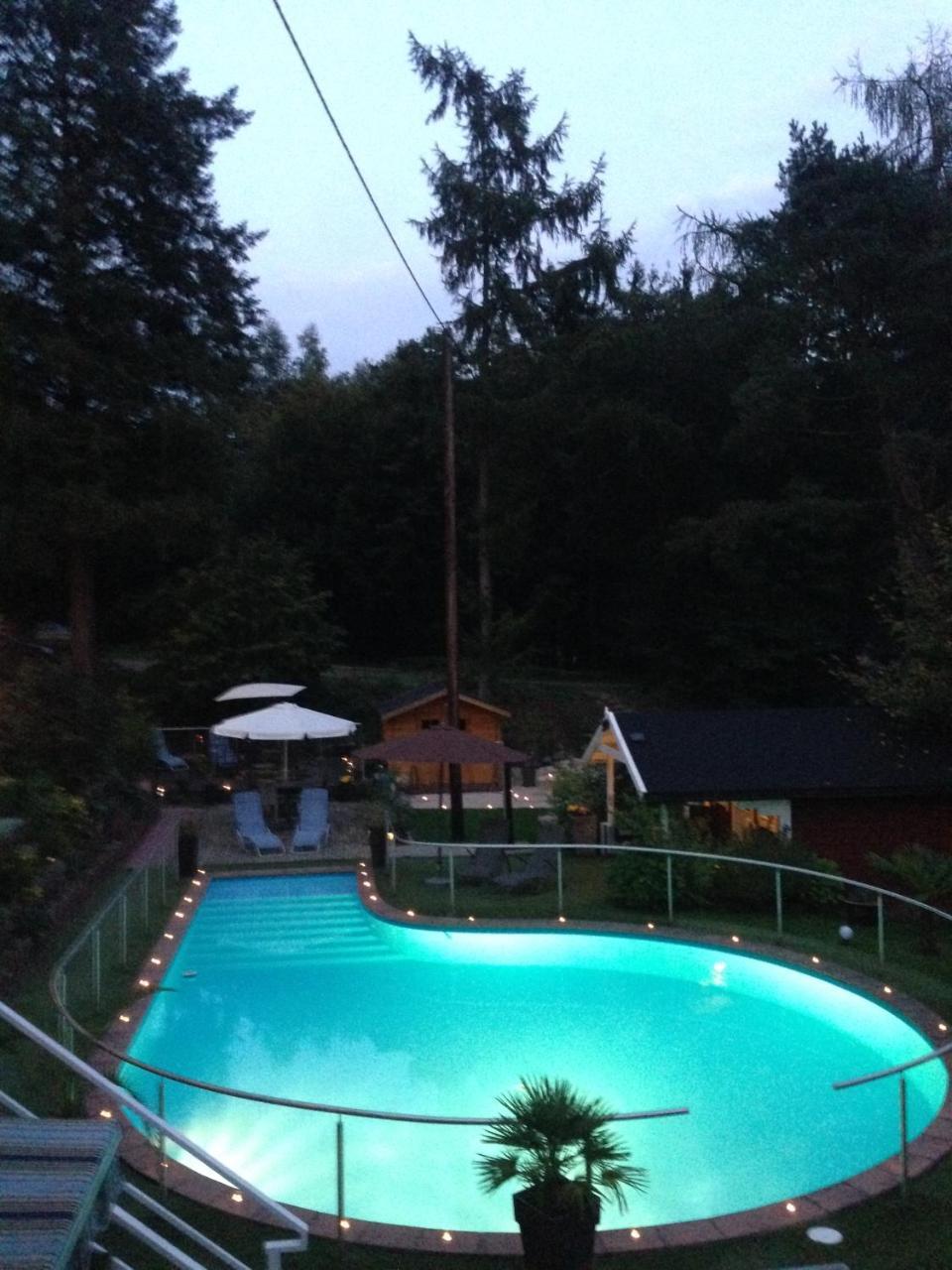 Hotel Sonnenhof Merzig Exteriör bild